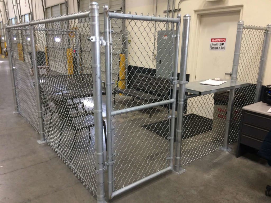 Chain link Cage